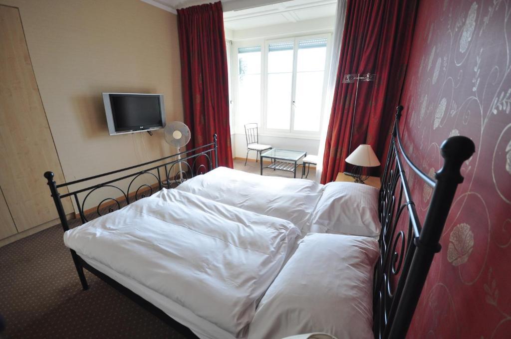 Hotel Splendid Montreux Ruang foto