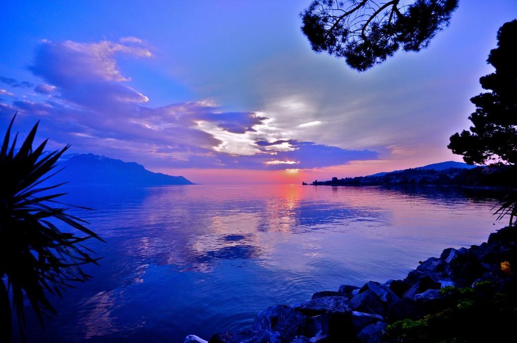 Hotel Splendid Montreux Ruang foto