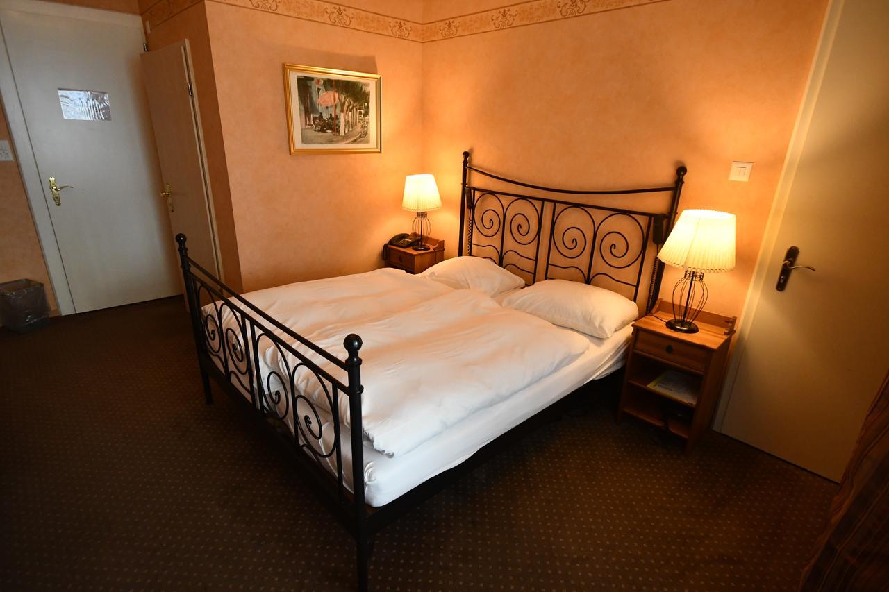 Hotel Splendid Montreux Bagian luar foto